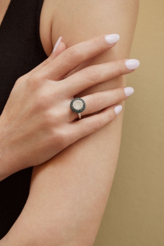 Blue and White Diamonds Ring