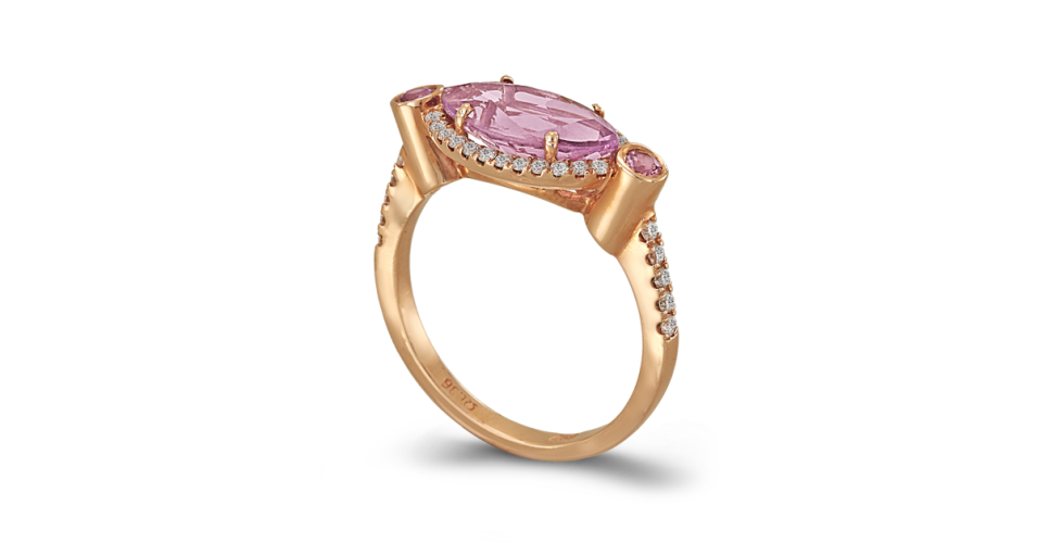 Rose Gold Ring with Amethyst and Diamonds